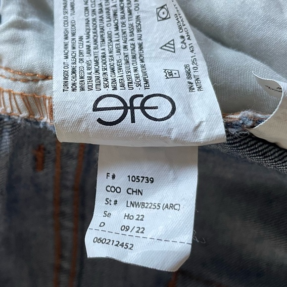 Nine West Cigarette High Rise Skinny Jeans Women’s 20W Blue Medium Wash Stretch - Picture 13 of 13